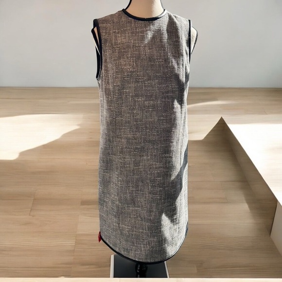 Theory Sleeveless Hi Crew Neck Dress Size 8 Black Tweed Canvas Mini $395 Retail - Picture 2 of 9